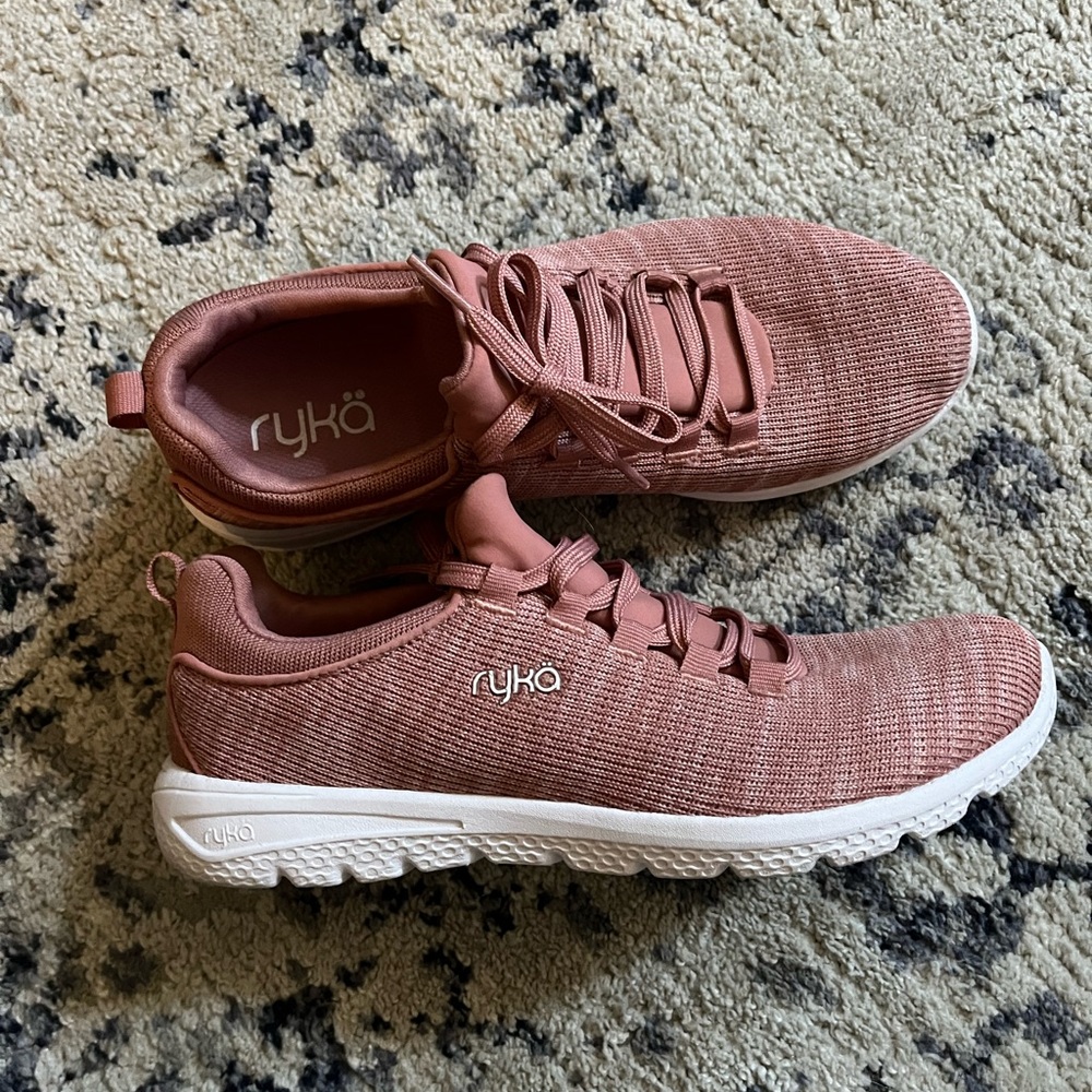 Ryka running shoe womens
